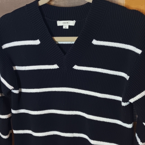 VINCE Drop Shoulder Sweater S Navy White Stripes - Picture 3 of 7